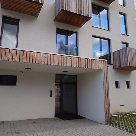 Apartman Nad Riekou Besenova Exterior photo